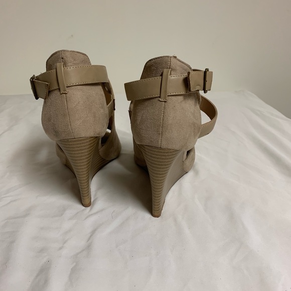 2/$15 JustFab Wedges - River - Picture 5 of 6